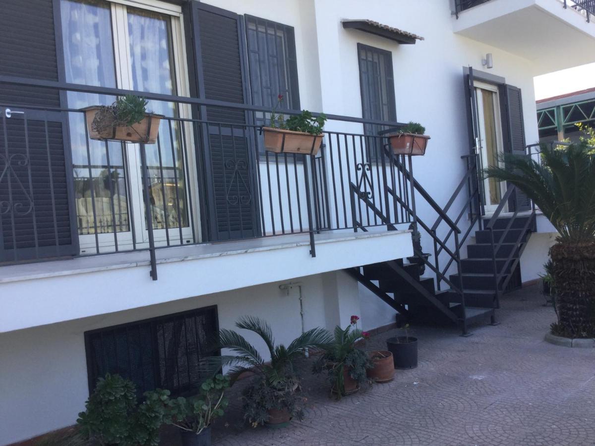 بومبيي Maria'S Home المظهر الخارجي الصورة