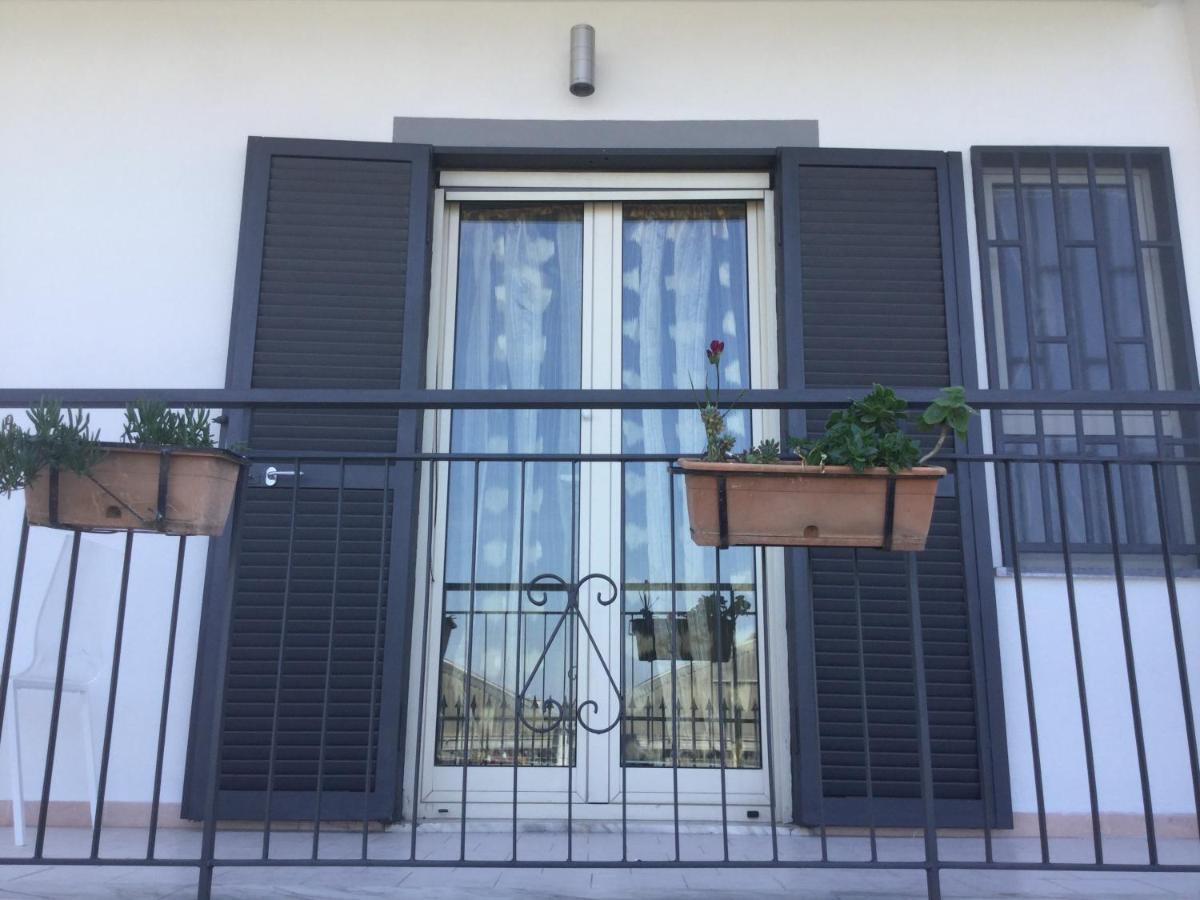 بومبيي Maria'S Home المظهر الخارجي الصورة